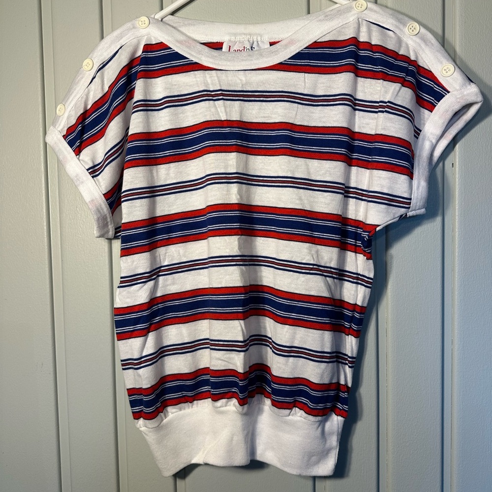 Land’n Sea women’s vintage red white blue shirt vintage
